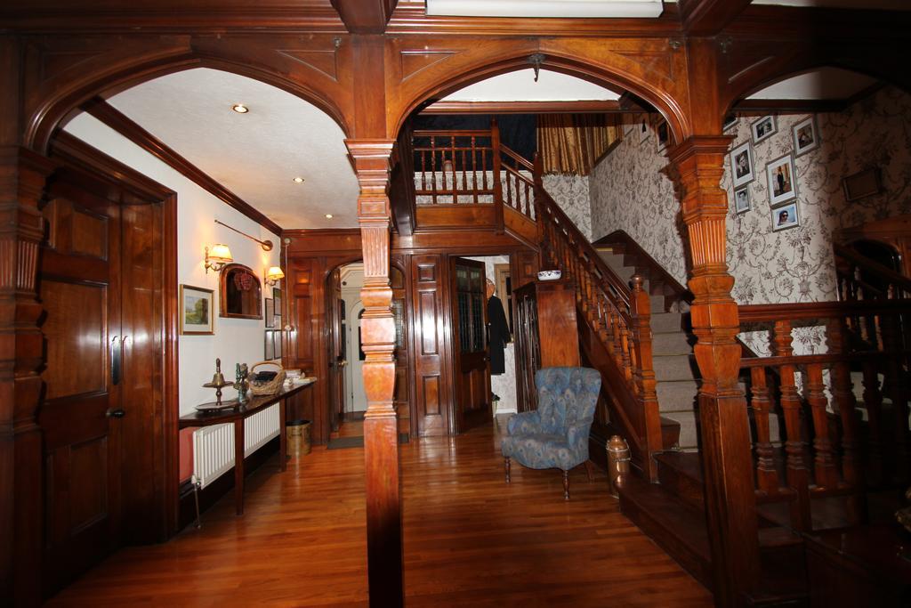 Woodlands Bed & Breakfast Barnt Green Eksteriør bilde